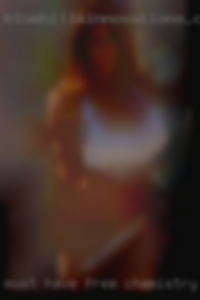 Must have free chemistry girls or vibe.